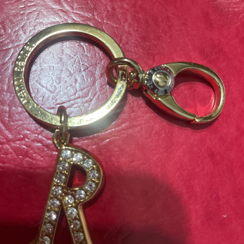 Authentic HENRI BENDEL classic SIgnature